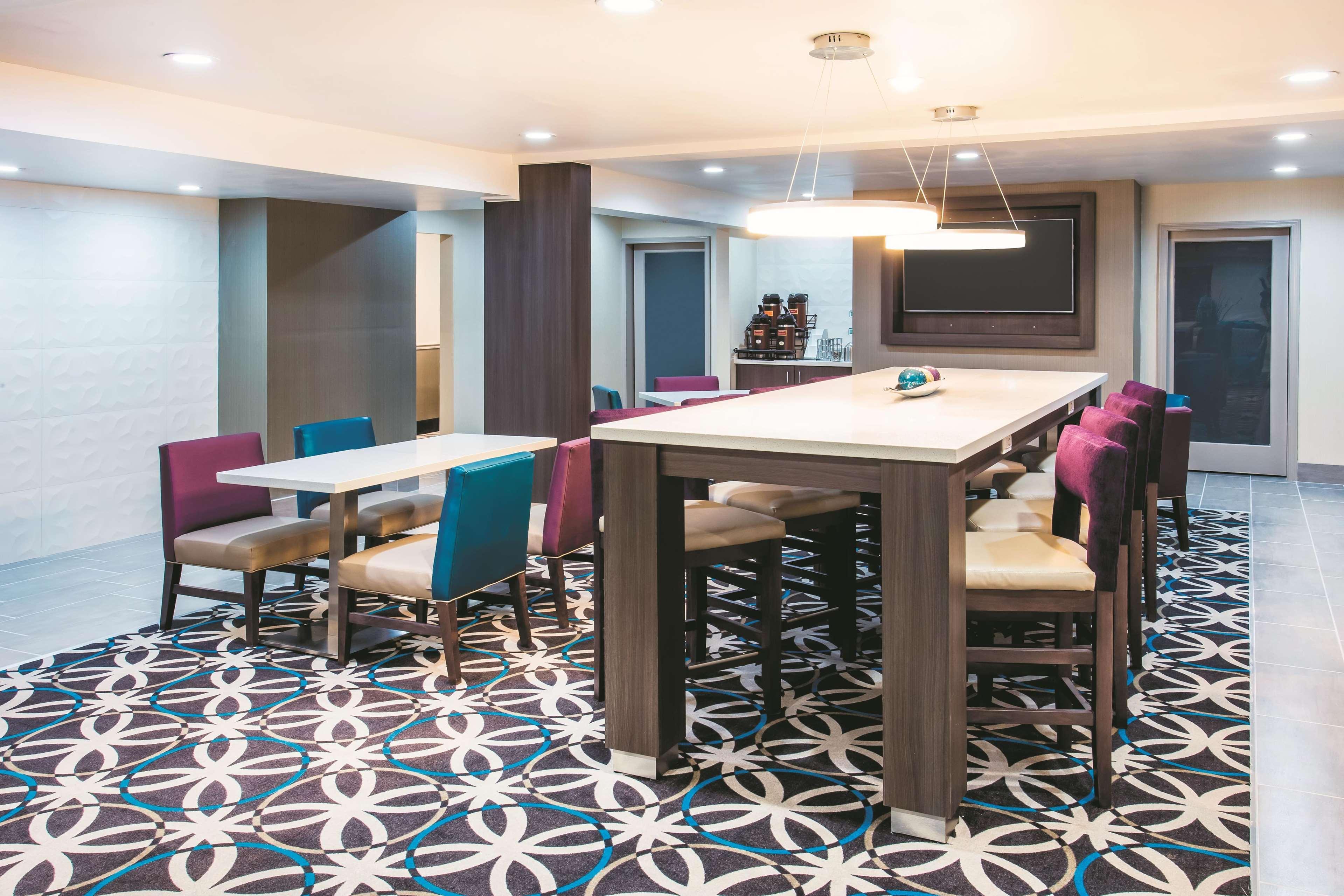 La Quinta By Wyndham Cincinnati Ne - Mason Εξωτερικό φωτογραφία